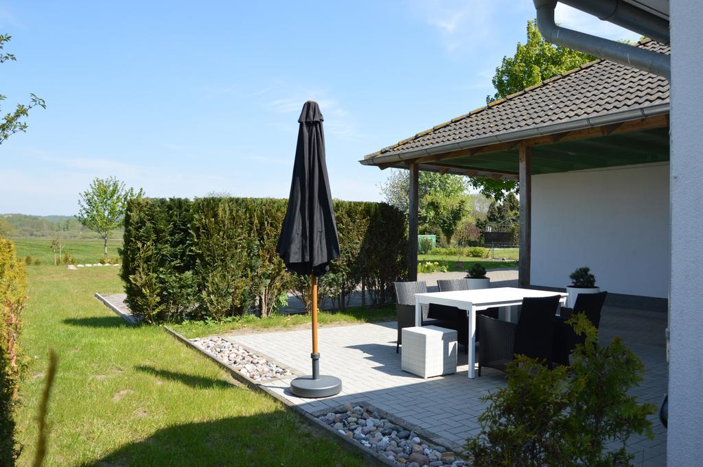 Ferienhaus Ruegen Pantow Exterior photo